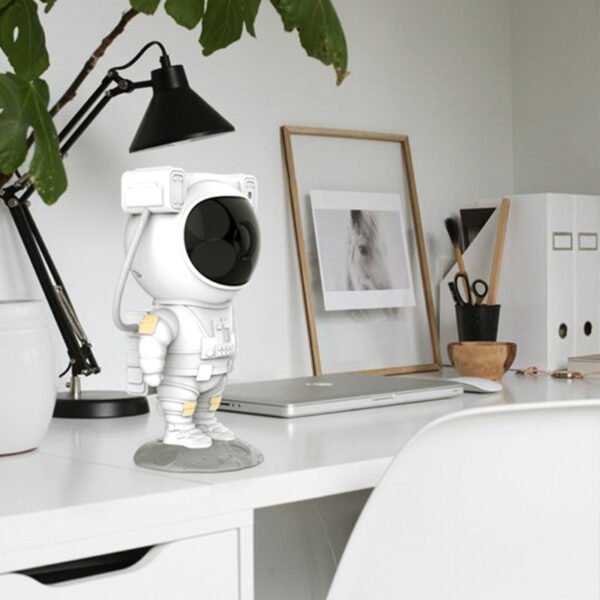 Creative Astronaut Galaxy Lamp